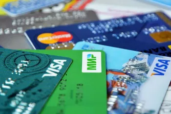 Перевод пособий на карту "Мир" откладывается до 31 декабря